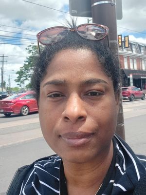 Kerrie, 48