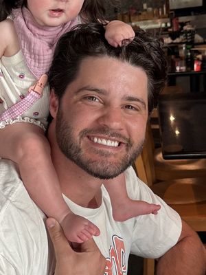 Chase, 34