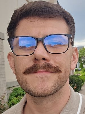 Anthony, 31