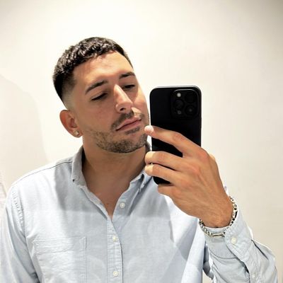 Christian, 33