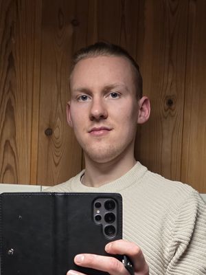 Kacper, 23