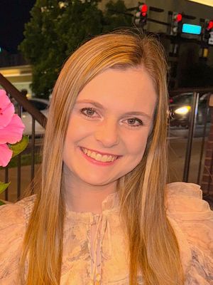 Mary Cate, 25
