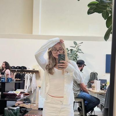 Christina, 23