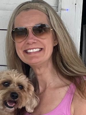 Jennifer, 49