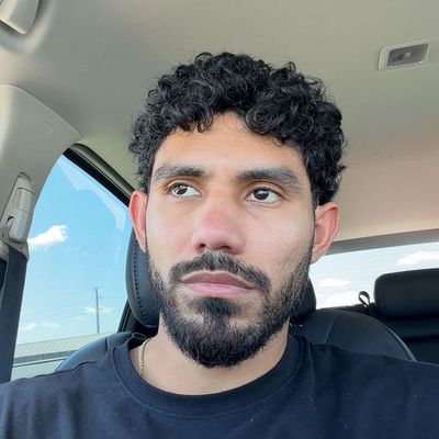 Juan, 34