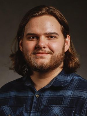 Joe, 23
