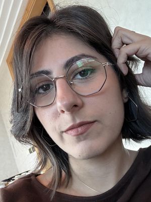 Yara, 24