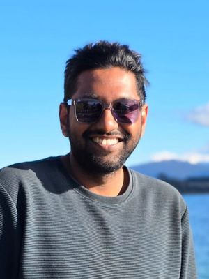 Jijo, 33