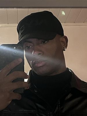 Felipe, 32