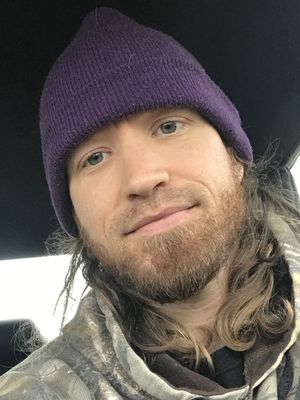 Ty, 37