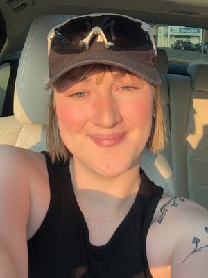 Annesophie, 23