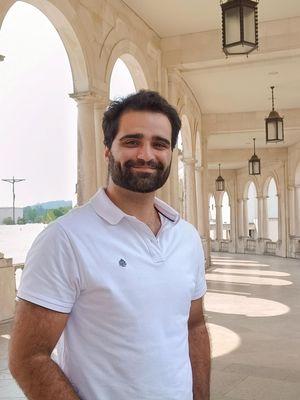 Tomas, 31
