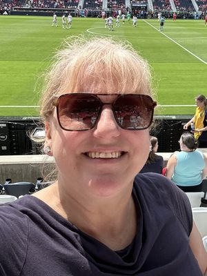 Josie, 48