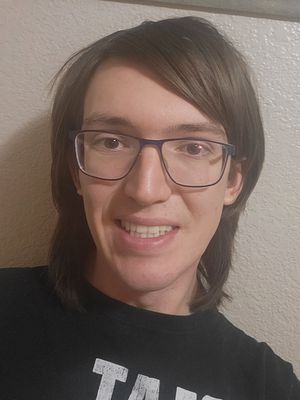 Zachary, 24