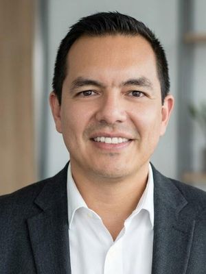 Francisco, 40