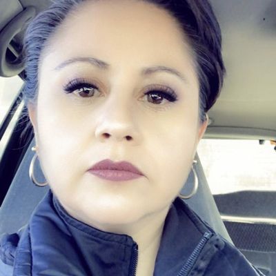 Iveth, 52