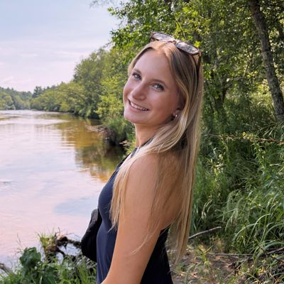 Cassidy, 20
