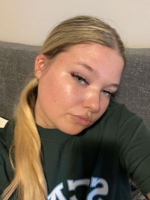 Grace, 22
