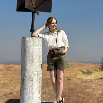 Ewa, 24
