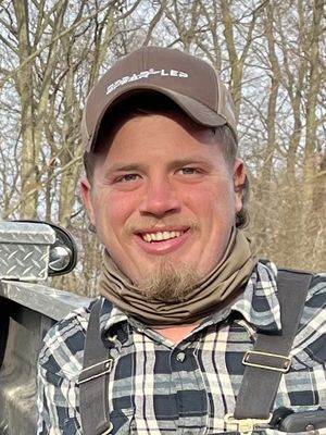 Peter, 22