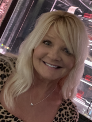 Michelle, 61