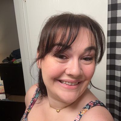 Marybeth, 32