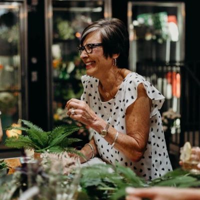 Raquel, 76