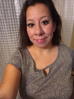 Roxanne, 40