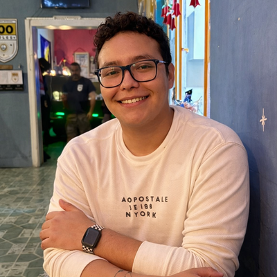 Sergio, 23