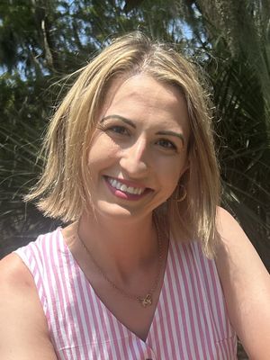 Courtney, 26