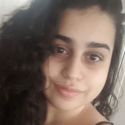 Mariam, 25