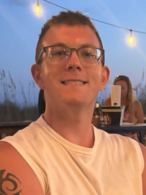 Derek, 22
