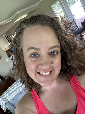 Kelsey, 32