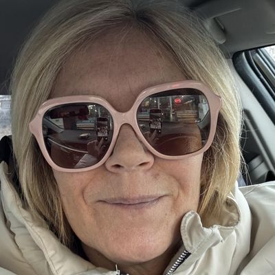 Andrea, 66
