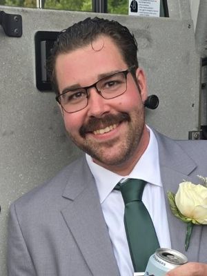 Benjamin, 31