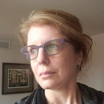 Meg, 51