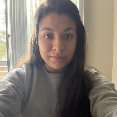 Priscilla, 30