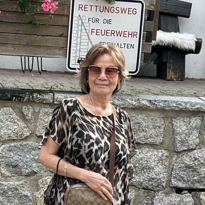 Bebe, 76
