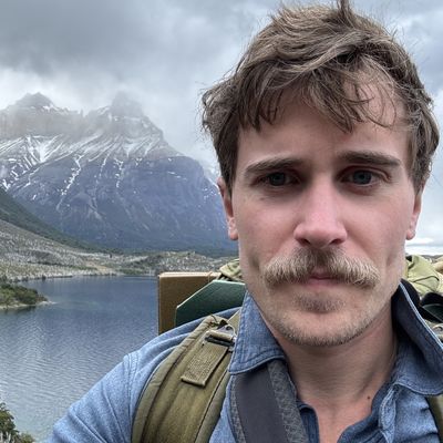 Derek, 30