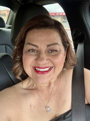 Lilly, 51