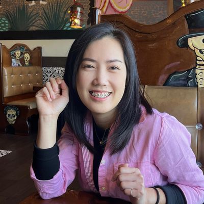 Thuy, 37