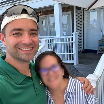 Alex, 35