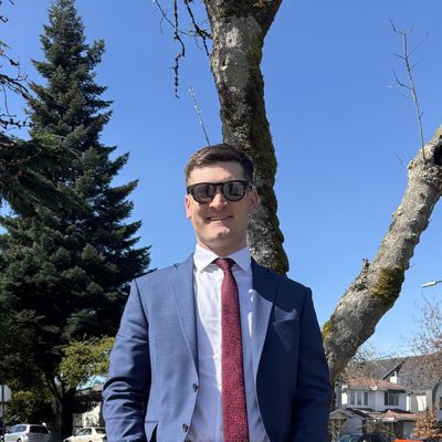 Eric, 25