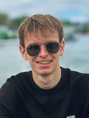 Anthony, 25