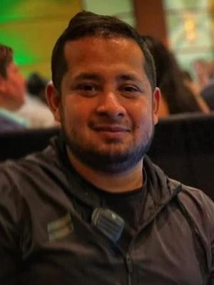 Richard, 34