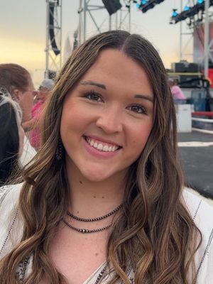 Katy, 24