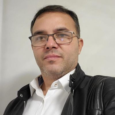 Alex, 51