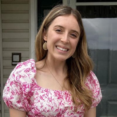 Amanda, 22