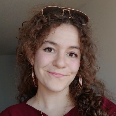 Annika, 25