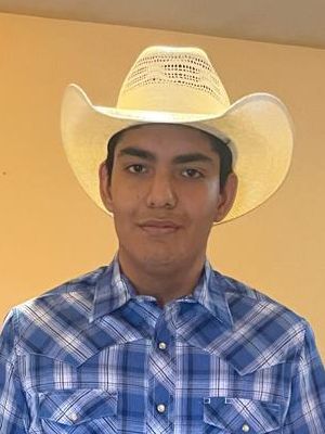 Elias, 18